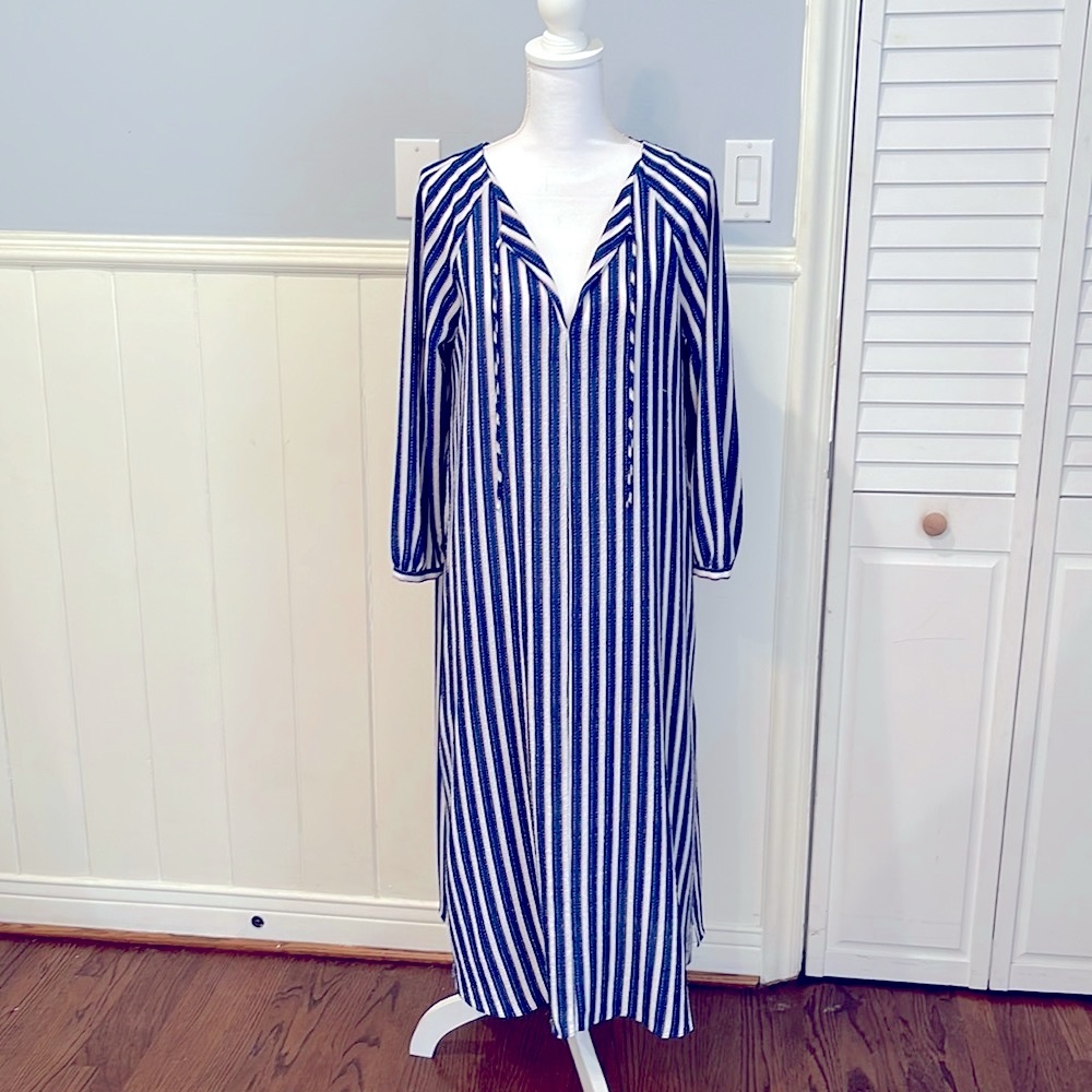 & Other Stories flowing striped caftan-like dress size 6 slight slit up sides.